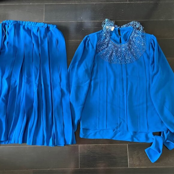 Brand New Ladies' Two-Piece Suit Set (XL) - Picture 5 of 6